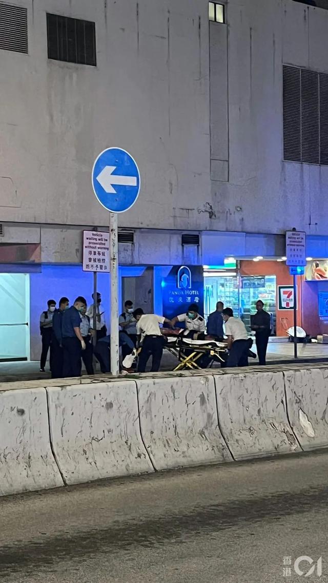 造孽啊！一对幼年兄妹魂断生父之手，港男因欠200万竟对亲生骨肉下手后再割颈，留下妻子崩溃无助！