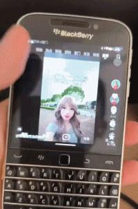 重现经典！国内大神“复活”黑莓手机，功能强大、键盘完美适配