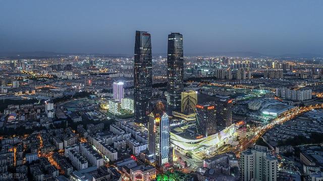 西南地区“第三大城市”，仅次于重庆与成都，现在已是“新一线”