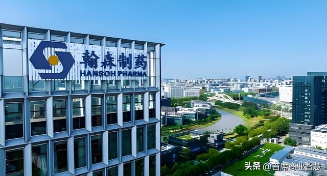 日入近4亿！手握2000亿上市公司！64岁新晋女首富“打败”宗馥莉