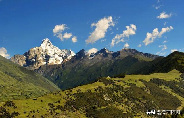 穿越520公里的山河壮阔！这条川西环线也太懂浪漫了！