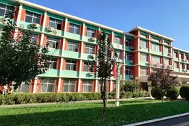 致敬！80年代的复读生图片