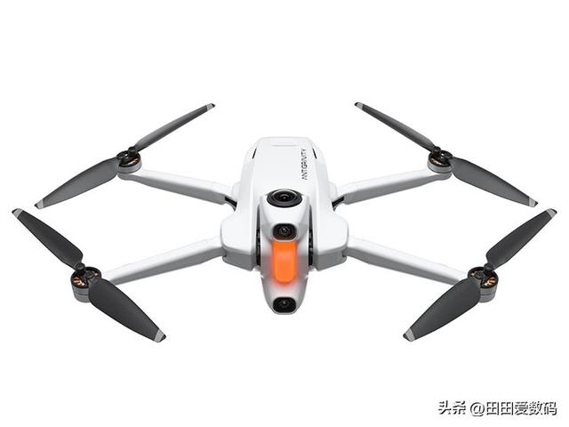 Insta360 技术加持！ Antigravity A1 无人机 8K 全景拍摄，零盲点视角