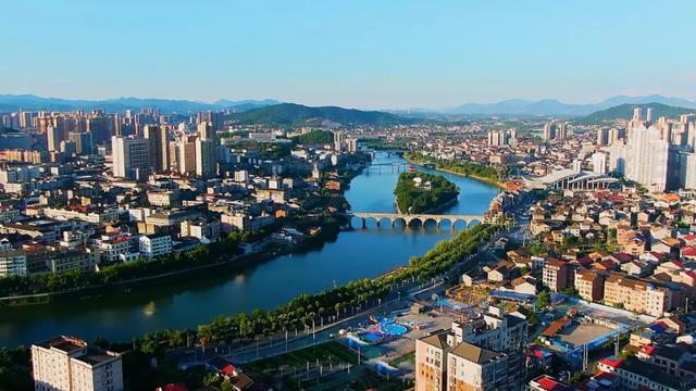 欢迎放秋假的同学们来醴陵秋游!