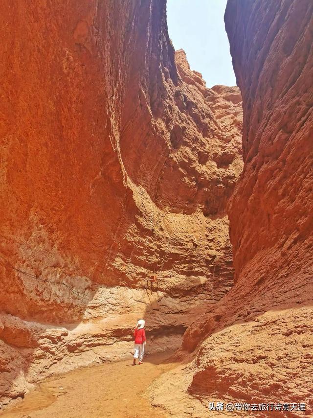 天山神秘大峡谷寻幽探秘