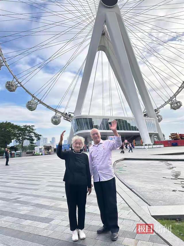 90岁还能手握方向盘，纵贯中国南北，这究竟是怎样一种人生