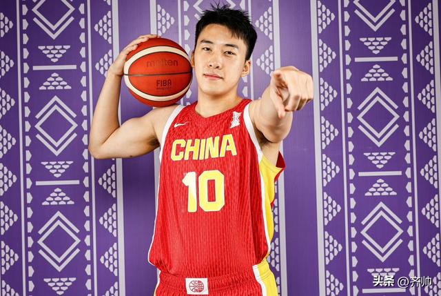 中国男篮半决赛时间出炉！CCTV5明晚7点直播！郭士强激活了中国队