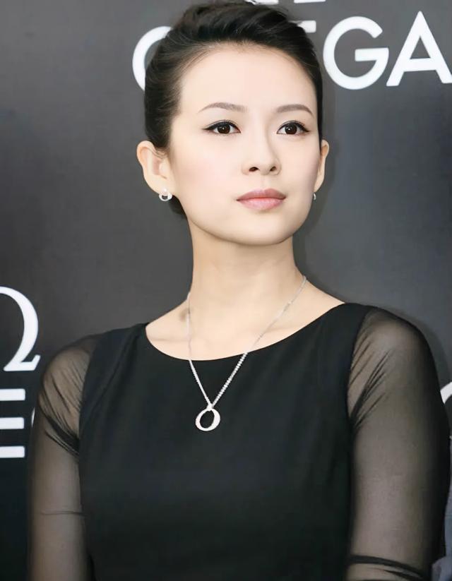 18位来自北京的女艺人，每一位都才貌俱全	，你最欣赏哪一位？