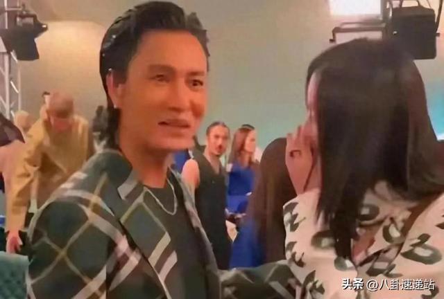 陪玩陪睡不算啥！王家卫事件升级，周迅陈坤又遭殃，何炅也被牵连