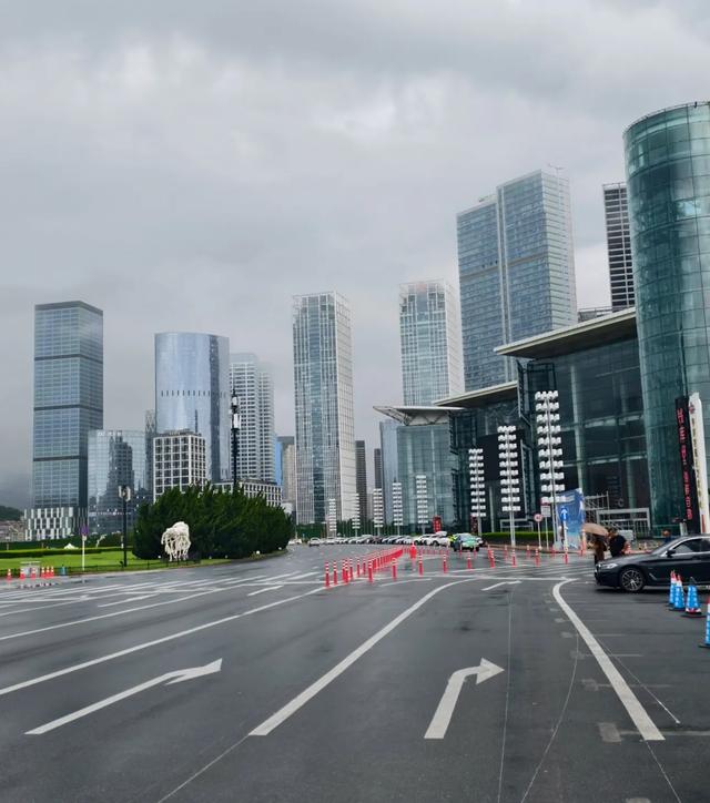 我是上海人,国庆第一天杀到大连,结果被这座北方城市惊到了!