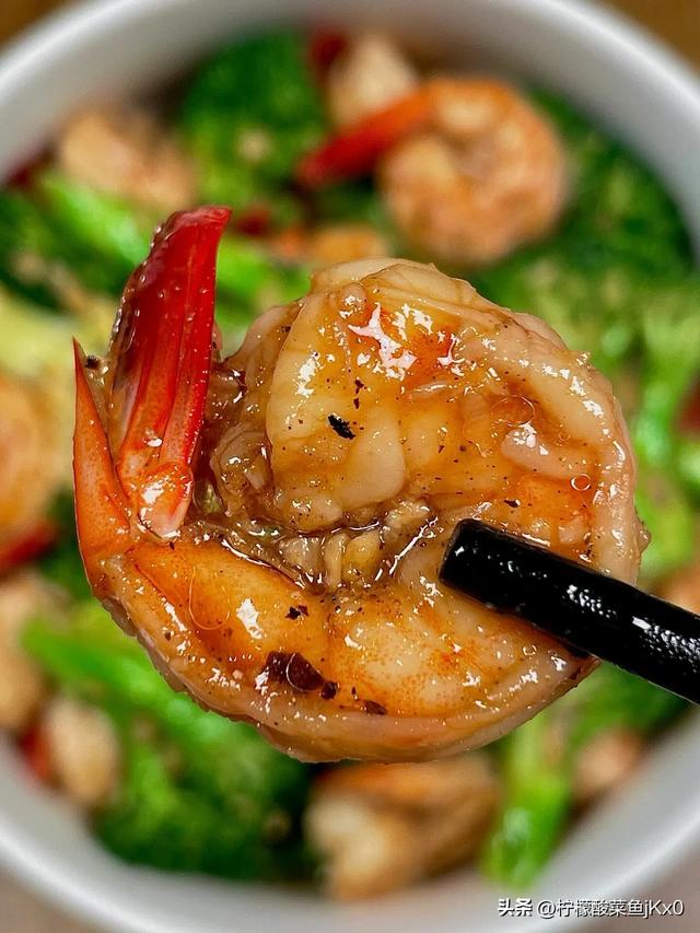 冬至大如年	，明日冬至，提醒：4样不上桌，福气不进门	，要懂吃！