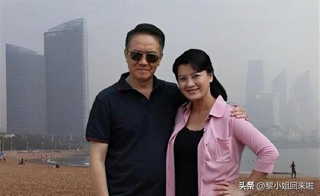 人民日报亲自点名，67岁李幼斌再破天花板，让整个娱乐圈沉默了