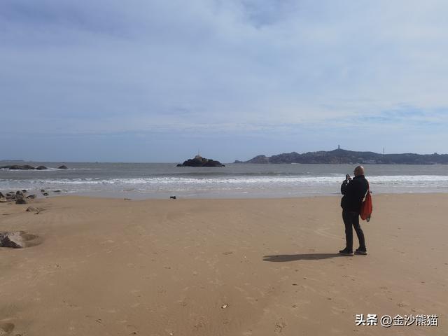 打卡屿头岛厝梁礁"一线天" 登上平潭岛 双龙连续第三年千里走双骑3