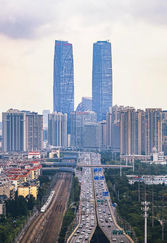 深圳之后，下一个改变命运的“超级城市”，可能是昆明