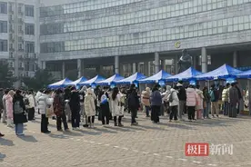 2025考研启幕，考生普遍反映政治科目有点难图片
