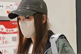 林高远回京遭围堵，林诗栋戴5位数墨镜 还是差点意思 刘诗雯绝美图片