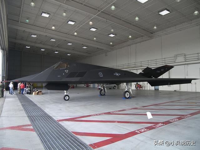 F-117没装雷达还能精准打击？靠的是啥黑科技？