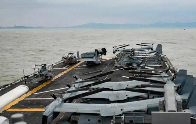 越南继续搞事情？出稀土新规后	，越军舰穿台海，对华示威对美示好