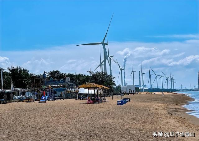 海南东方鱼鳞洲：椰风牵海韵，金沙映碧天