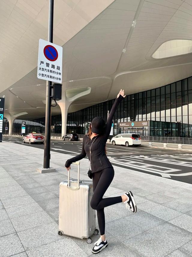 股价跌超55%！lululemon陷身份危机，创始人怒批“丢了灵魂”