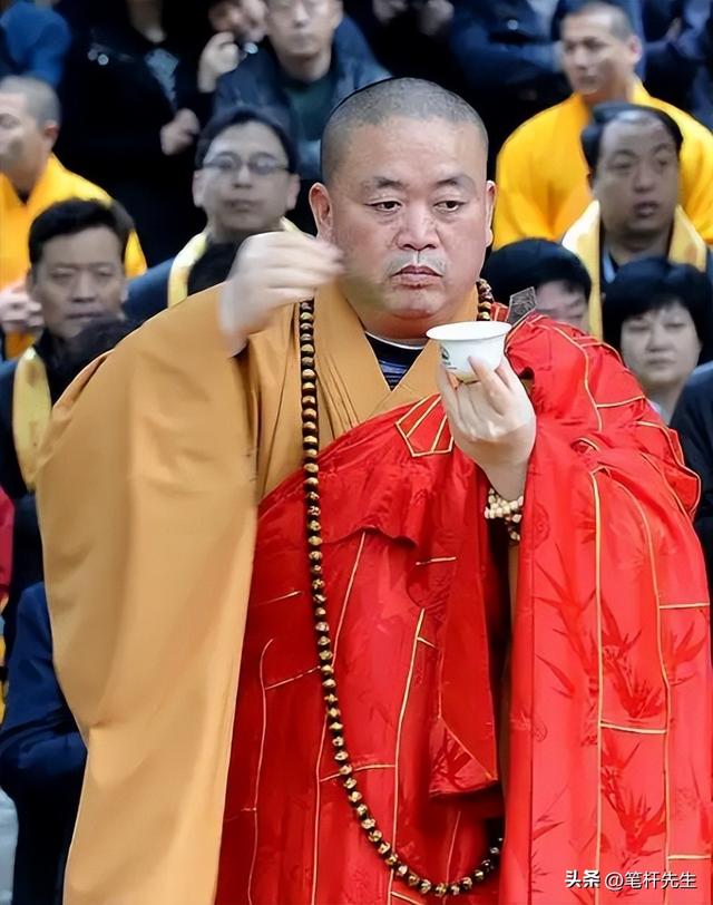 释永信34岁做方丈：与师父释行正无关！行正死前两月曾阻止他接班