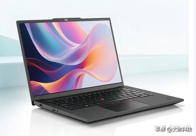 ThinkPad T14p 2025商务本选U5 225H还是直接上U9 285H？有什么区别？