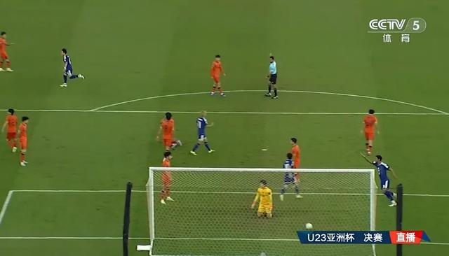 差距明显	，U23国足0比4憾负日本获亚军，仍创历史最佳战绩；日本队连续三届卫冕