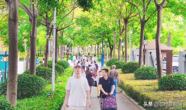 “双节”同庆！鄂州节日氛围拉满
