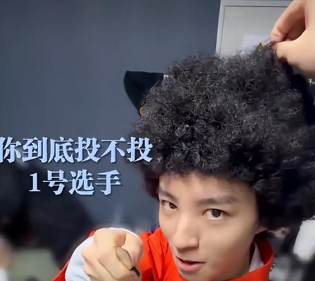 全红婵做梦也没想到，自己随手一个举动	，竟给王俊凯惹了个大麻烦