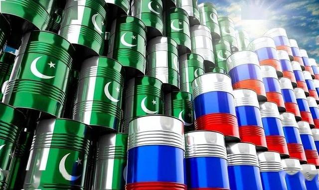 顾不上中国了！美军连夜撤侨，美航母全速杀回中东，7天后开打？