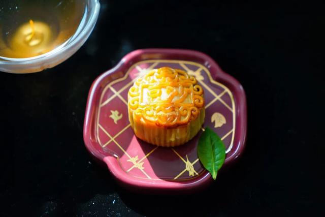 吃完21块大厂月饼，我们选出了2025年中秋“饼王”