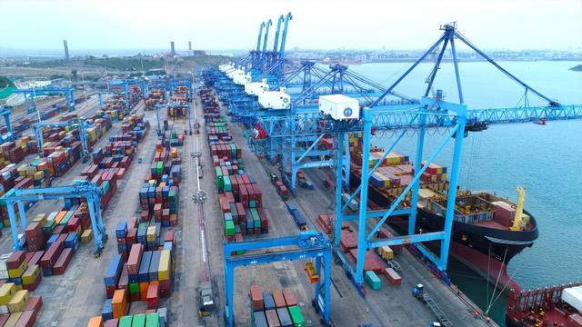 王毅外长行程已改，中方发布通告；特朗普强力施压，中肯协议生变