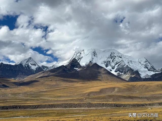 拉萨出发2小时直达“智慧”雪山！人少景美，即将爆火，速来！