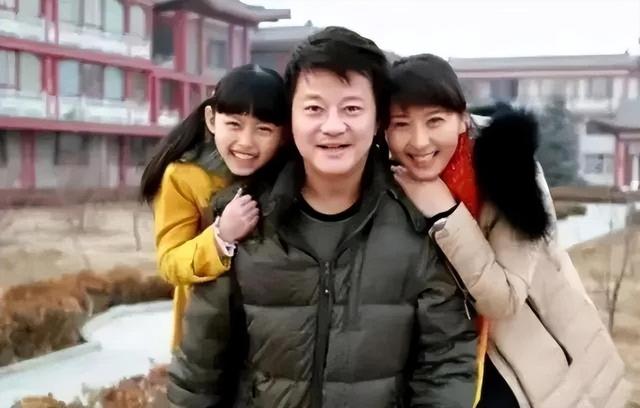 林越也没想到，自己苦心栽培20年的儿子，竟给闫学晶做了嫁衣