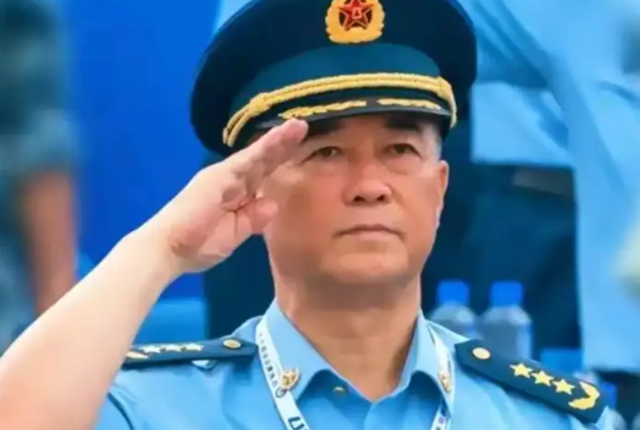 大河南走出3位空军司令，清一色的上将，他们的名字起得都很好