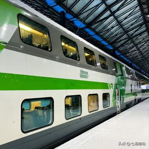 11日北欧追极光 穿越北极圈 圣诞老人村+破冰船+捕帝王蟹+极光邮轮