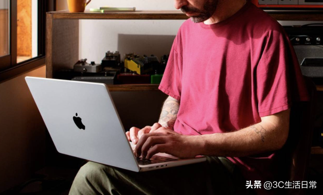 M5 只是前菜！真正的大升级在明年——M6 MacBook Pro 六大革新一次看