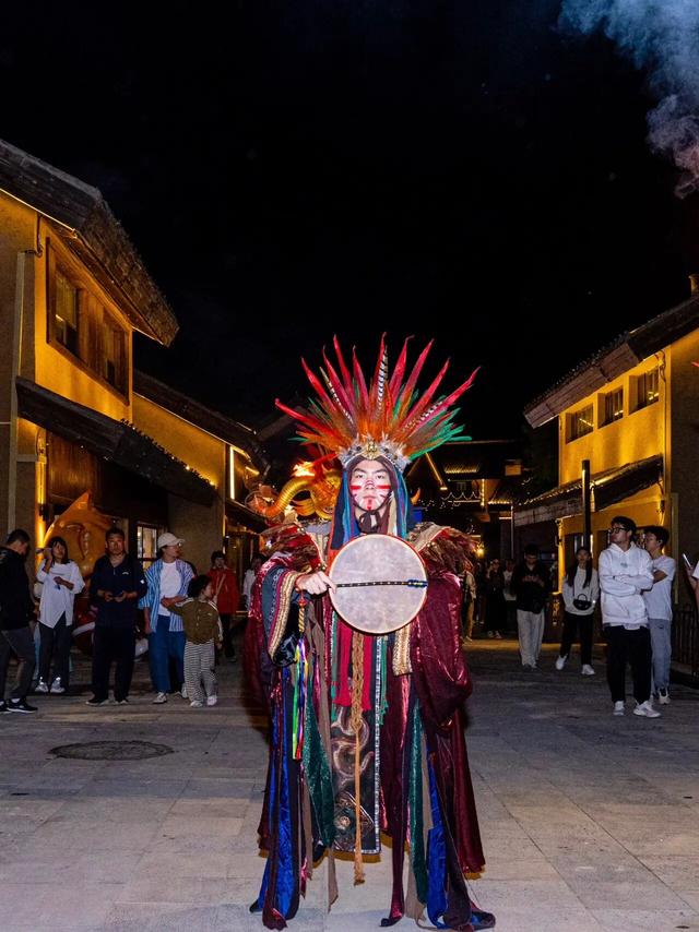 长白山盛装巡游&梦幻烟花最新时间表来啦