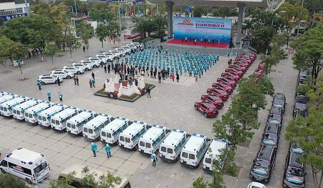 韩红，慈善路上的急先锋