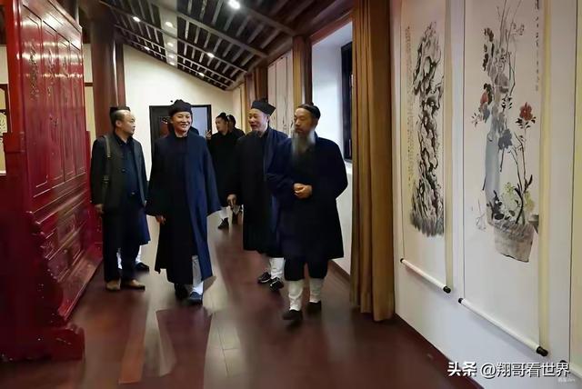 天大的讽刺！释永信正式批捕后，才知道武当山李光富有多令人钦佩 第13张