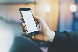 一部手机最长能用多少年？出现这5种征兆，就说明该换手机了图片