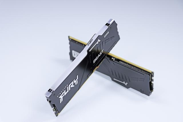 还买 5060 Ti 16GB？RX 9070 GRE 才是更好选择！