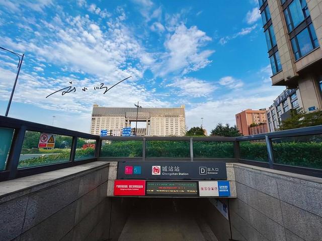 外地游客懵了：杭州人为什么都喜欢把杭州火车站叫“城站”？