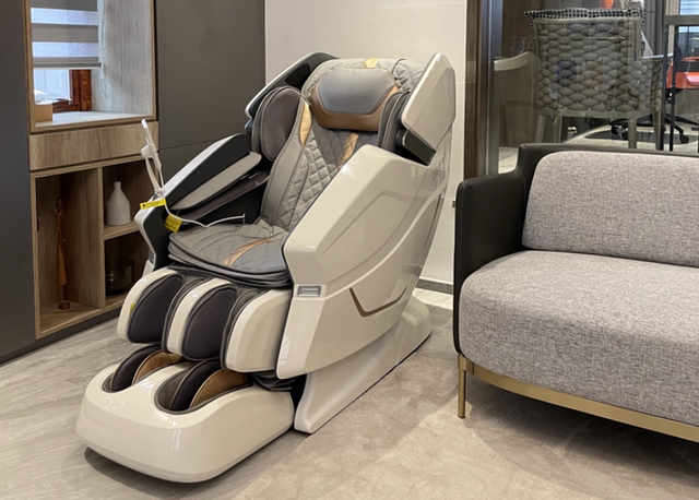 2025年按摩椅十大排名品牌｜从入门到顶配，7款机型实测+避坑攻略