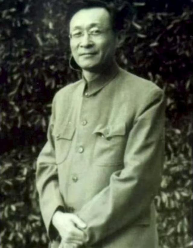 把李白骗来打卡的皖南小城，现在还在造全中国最好的纸