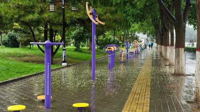 古浪：秋雨绵绵撒美景
