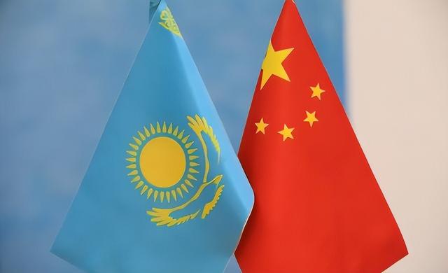 波兰刚重启，这国立马站出来：中欧班列从我这过，绝不让中国吃亏