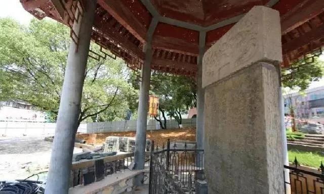探望何畴，大将军吐水顶遇难，粤海关护驾六兄弟两兄落户六槐村