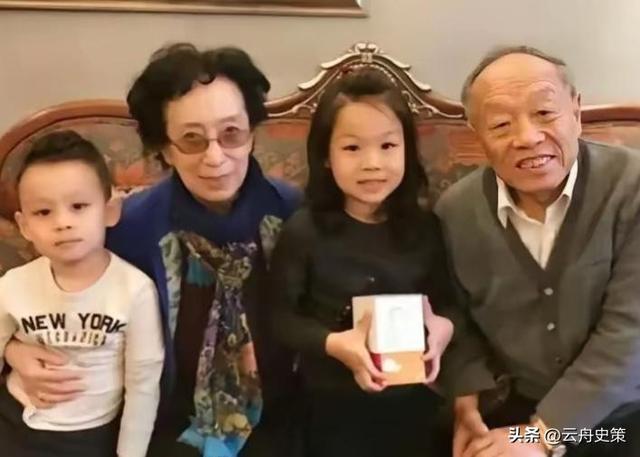 父亲是前外交部部长，妻子是阎维文女儿，他却拒绝父辈光环靠自己