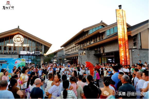 随州夏日文旅—— 创意活动“打擂台” 清凉“水战”搅热市场